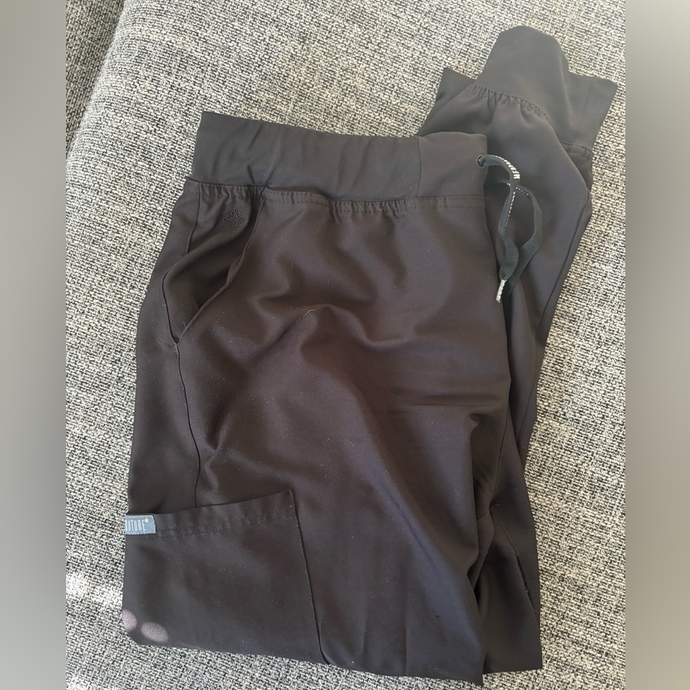 Medcouture black scrub bottoms only XL